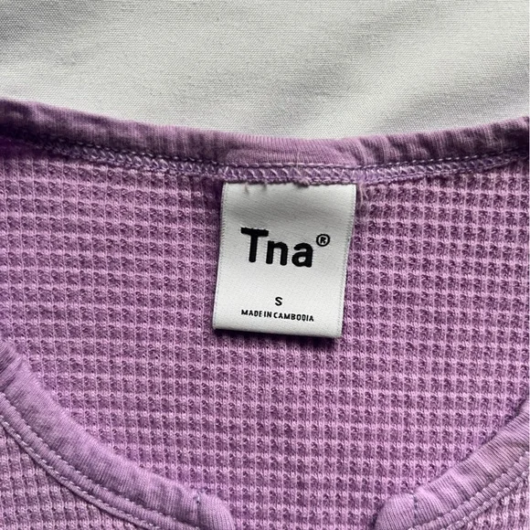 TNA Lavender Waffle Knit Tee - Picture 3 of 3